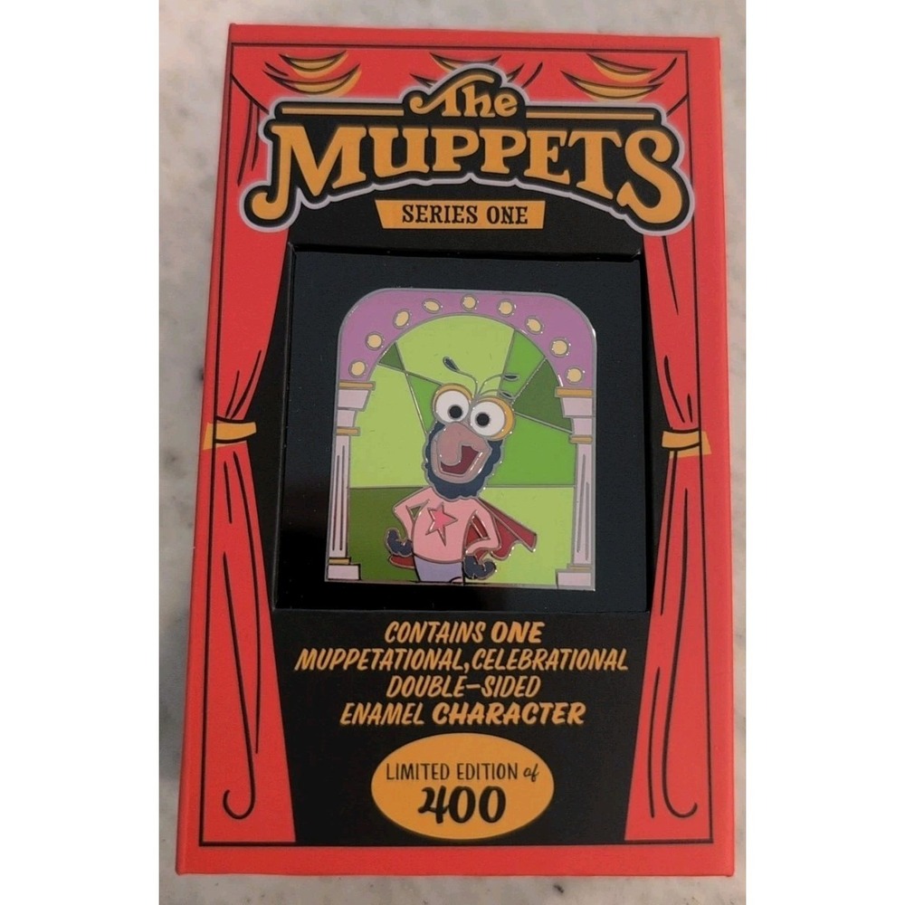 The Muppets Series One Gonzo Double Sided Enamel Character LE 400